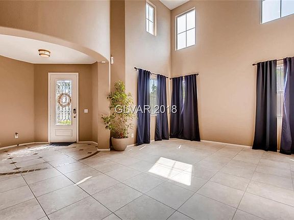 4th image of 9412 Artesian Oak Ct