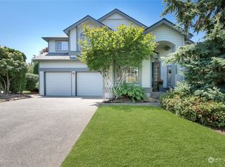 22343 SE 255th St, Maple Valley, WA 98038