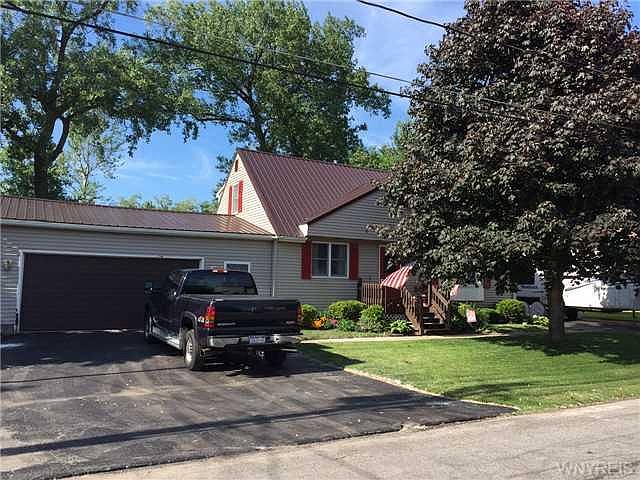 2nd image of 56 Fairfax Dr