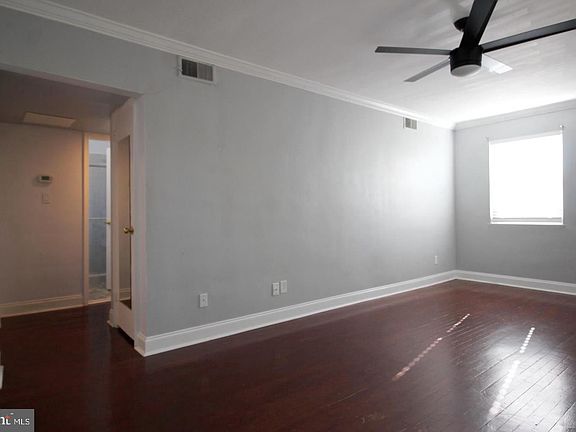 5th image of 6180 Greenwood Dr APT 302