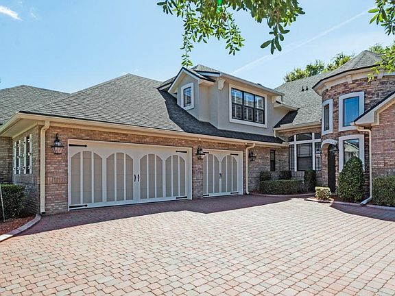 3rd image of 3638 W Highland Glen Way