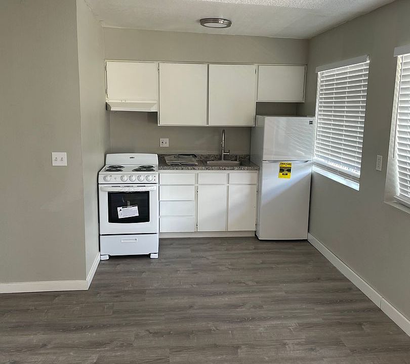 1st image of 30 E Camino Villas Unit 104