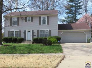 3325 SW Oak Pkwy, Topeka, KS 66614