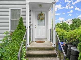 1304 Stratfield Rd, Fairfield, CT 06825