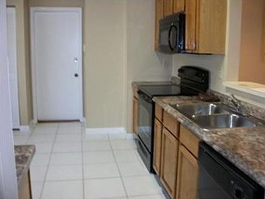 4th image of 3 Bentwater Cir