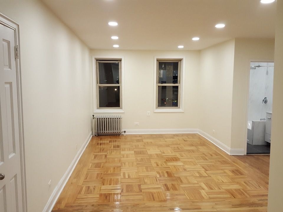 1st image of 4810 43rd St #6A