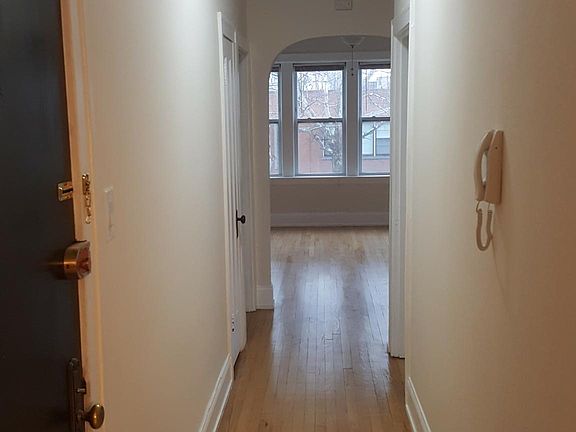 3rd image of 5428 N Kimball Ave #5430-3W