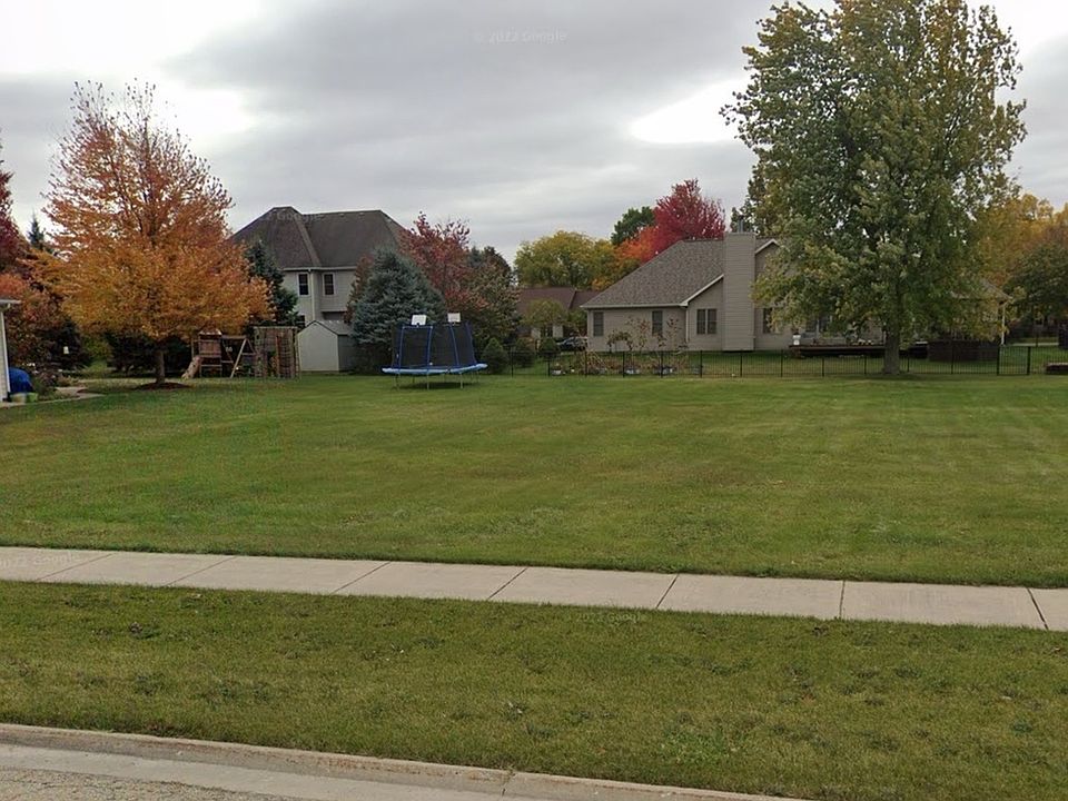 1st image of 608 Bender St Lot 7