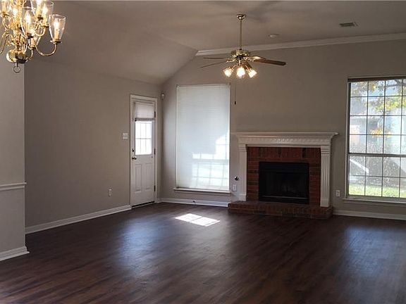 5th image of 12006 Hispania Ct
