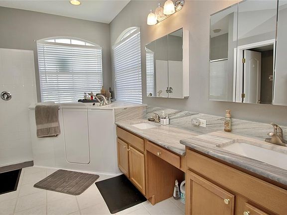 5th image of 11205 EDGE PARK DRIVE