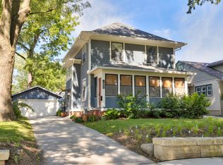 918 39th St, Des Moines, IA 50312