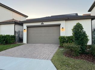 6853 Vista Hermosa Dr, Melbourne, FL 32940