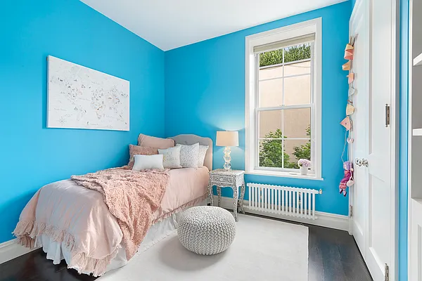 Sold by Douglas Elliman | media 6