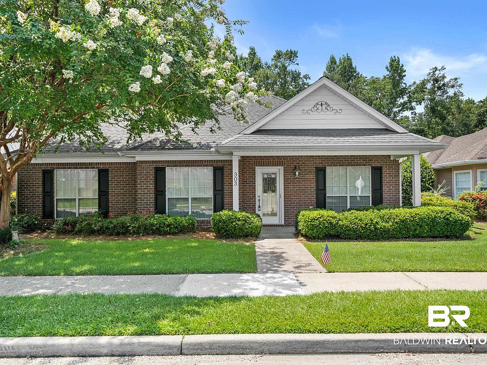 1st image of 303 Savannah Cir