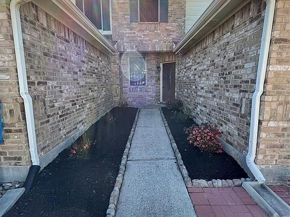 2nd image of 4526 Arbor Ln