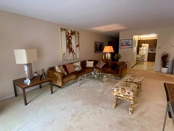 4th image of 5100 Convent Ln APT 226