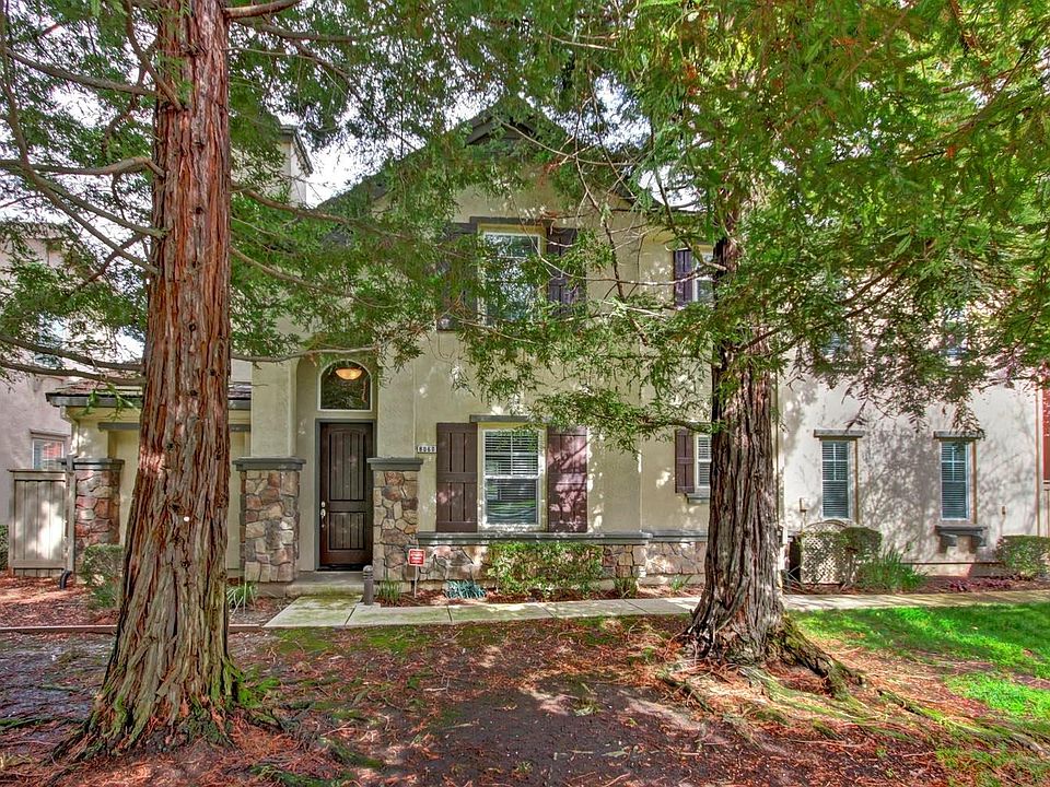 1st image of 8060 Linda Isle Ln