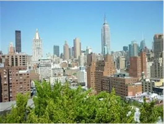 Sold by Douglas Elliman | media 21