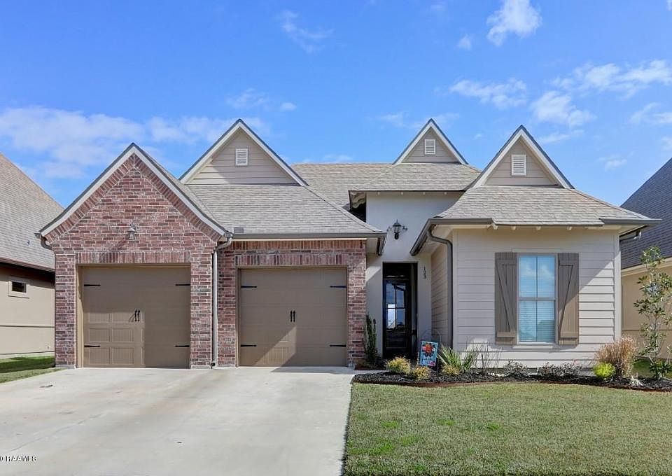 1st image of 123 San Sebastian Dr