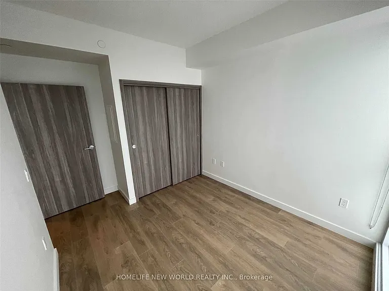95 McMahon Dr #4005 — Photo 6