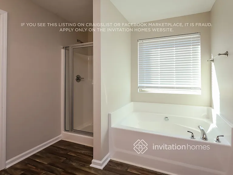 1124 Easley Ct — Photo 12