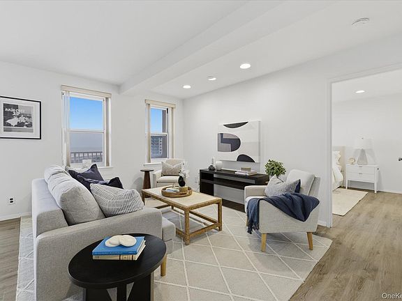 2nd image of 2 Richmond Road #4A