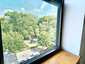 Rented by Metropolitan Property Group