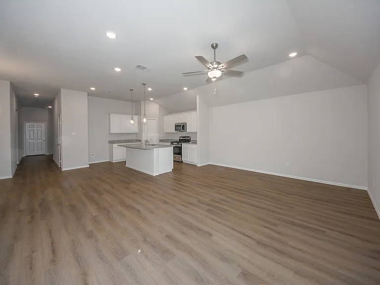 13156 Zion Dr — Photo 16