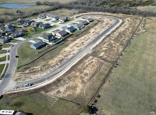 3 Bluestem Dr, Baldwin City, KS 66006