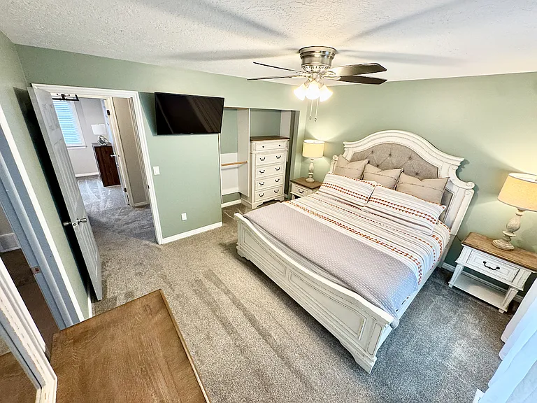 4393 S 2875 W — Photo 18