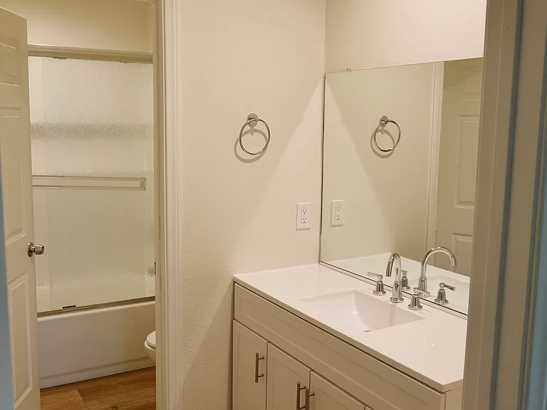18606 Valley Blvd #1 — Photo 20