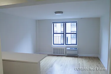 Rented by Urban Real Estate Inc