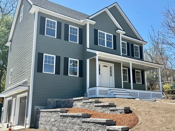 8 Country Ln, Billerica, MA 01821