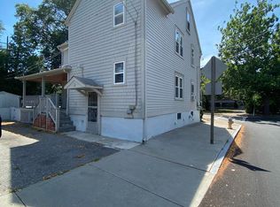 690 Main St #2, Warren, RI 02885