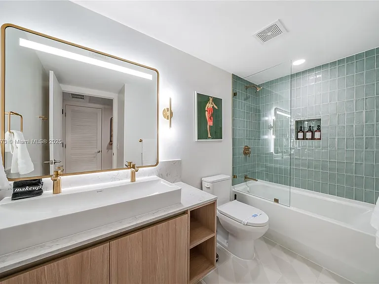 601 NE 1st Ave #4212 — Photo 14