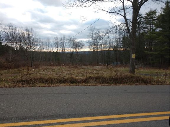 3rd image of 675 Knapp Hill Rd