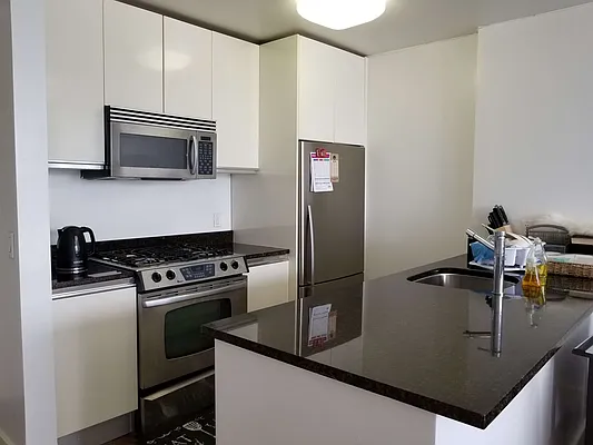 Sold by Remax Edge | media 10