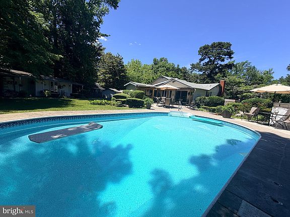 2nd image of 23545 Town Creek Dr