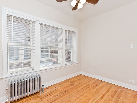4th image of 3137 W Lawrence Ave Unit 2