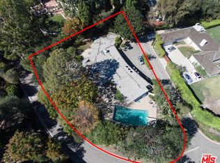 601 Perugia Way, Los Angeles, CA 90077