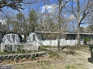 525 E Main St, Tuckerton, NJ 08087