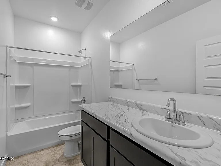 38125 W Excussare Way — Photo 15