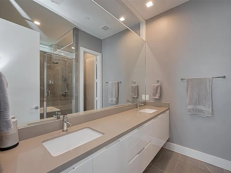 5919 E Post Oak Ln — Photo 29