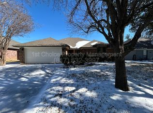 7436 Meadowview Ter, North Richland Hills, TX 76182