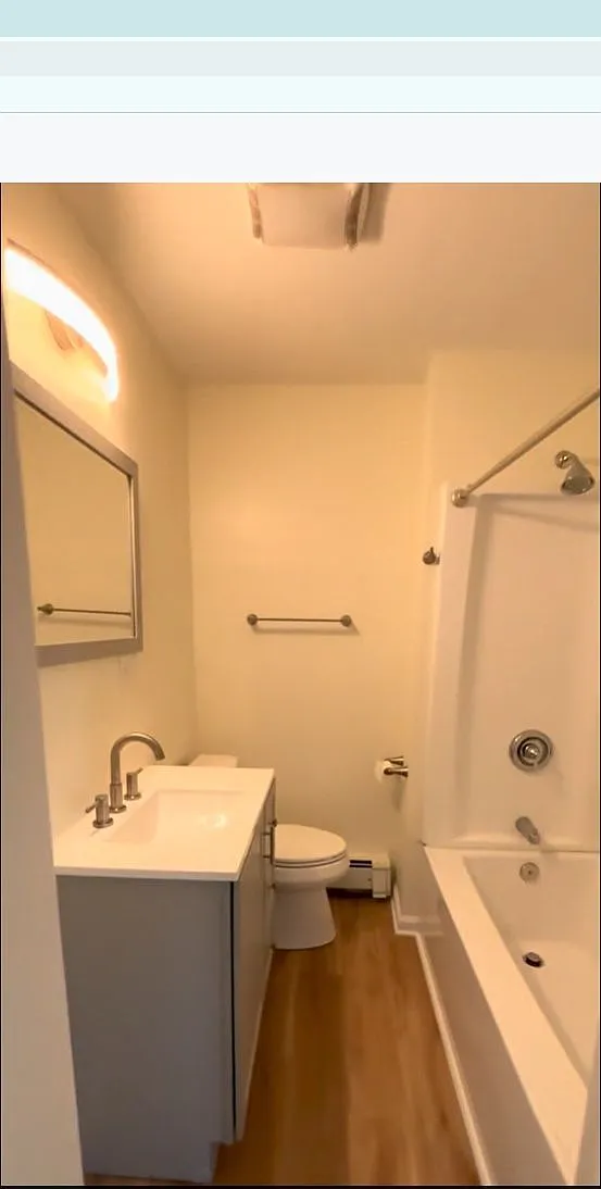 2 bed, 2.0 bath, 1000 sqft, $1,375 — Photo 3