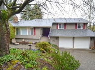 16106 121st Ave NE, Bothell, WA 98011