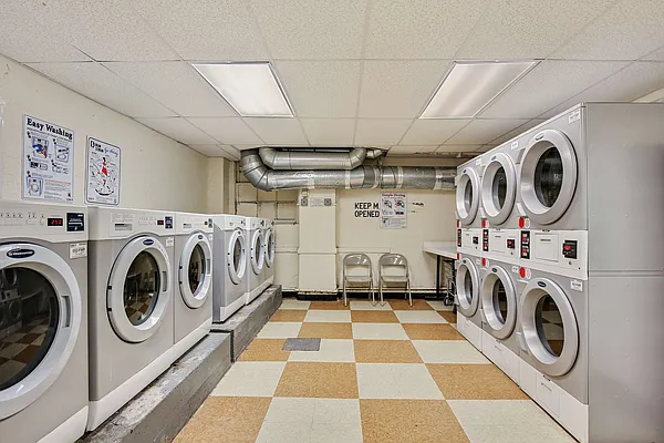 Rented by 9 Realty NYC | media 31