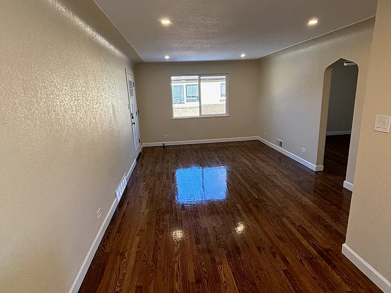 2220 Ames St #2220 — Photo 5