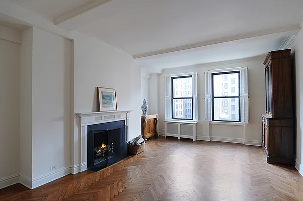 Sold by Corcoran | media 7