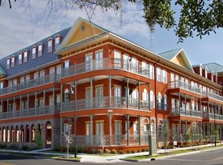 1320 NW 3rd Ave APT 334, Gainesville, FL 32603